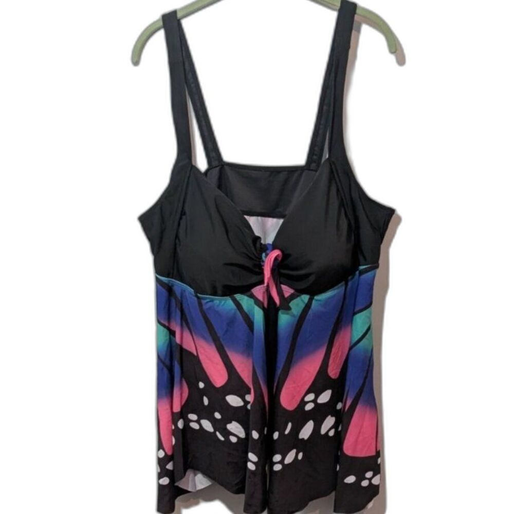 Tankini Top Women's 4XL Black Butterfly Print V-Neck Swimwear NWOT